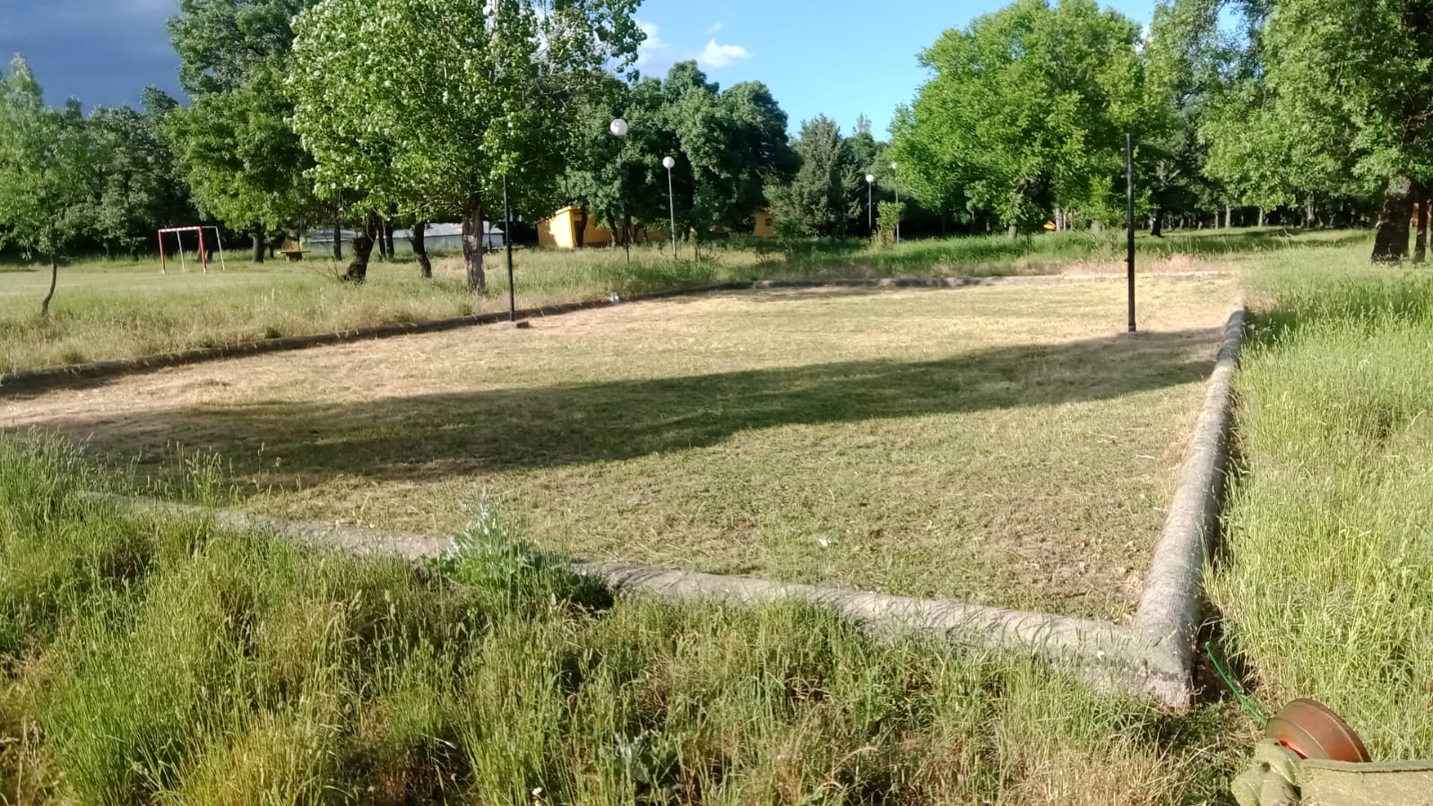 Entorno compamento La Escuela San Mames Madrid